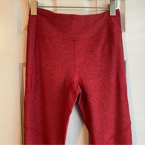 RARE ITEM! NWOT Outdoor Voices 3/4 Warmup Legging in Red, Size Small